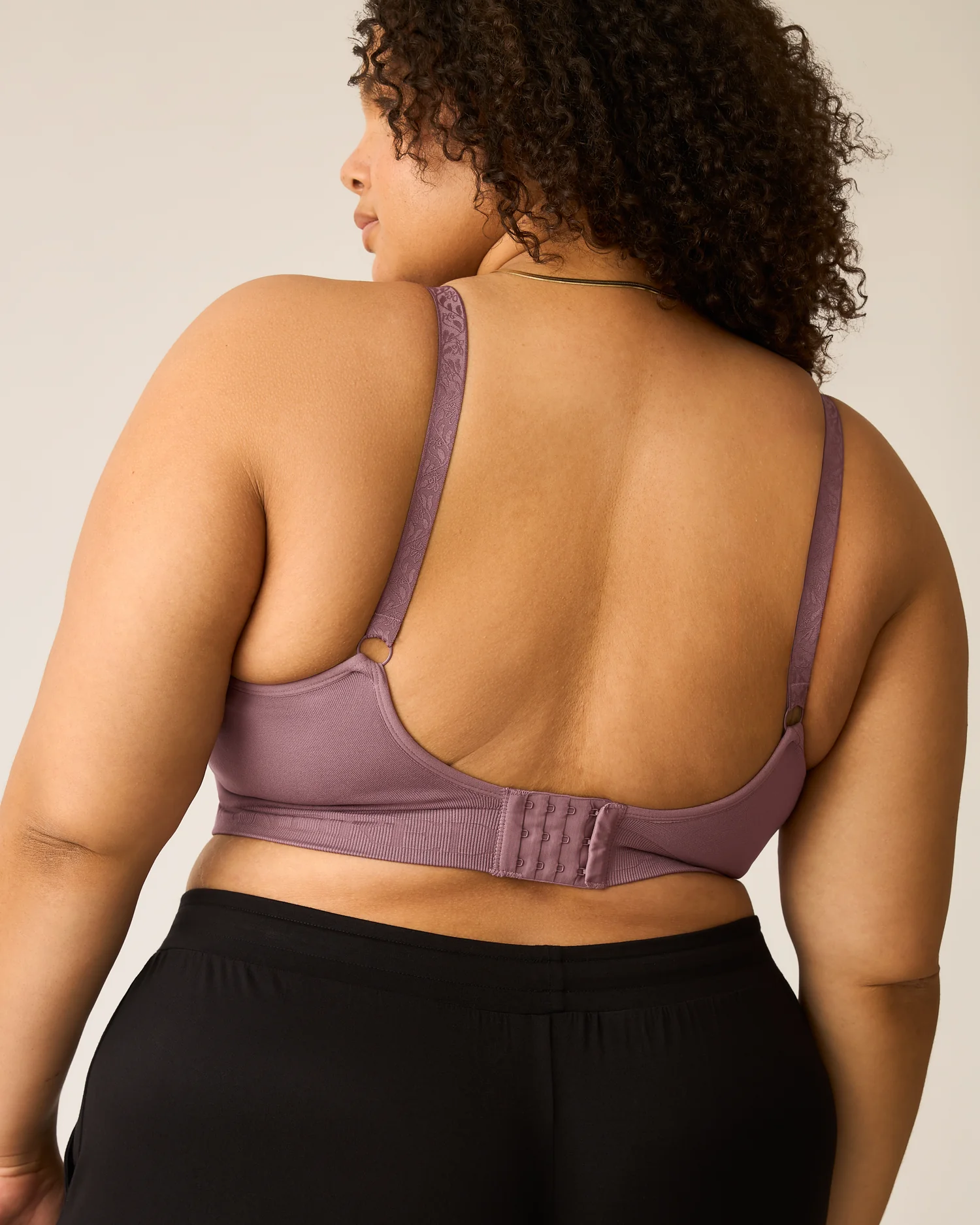 Sublime® Hands-Free Pumping Bra Two-Pack | Black & Twilight - Image 5